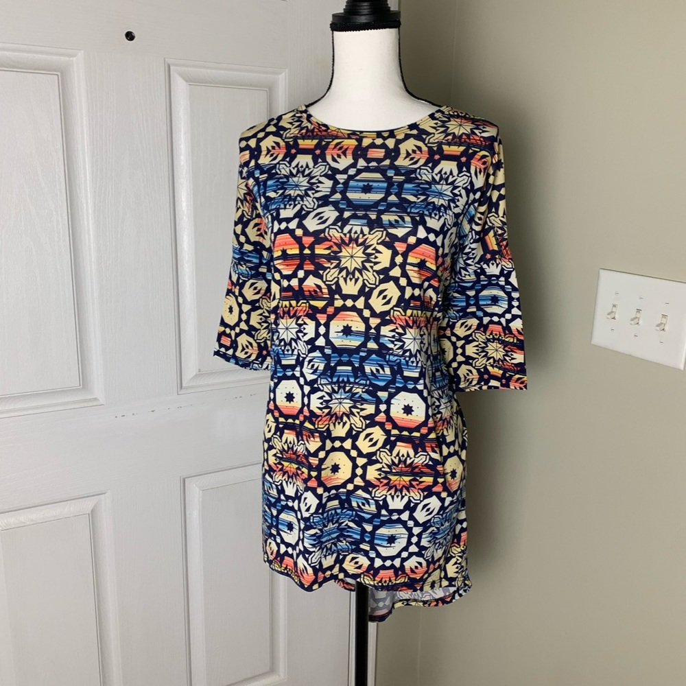 LULAROE tunic